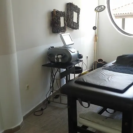 Hotel Monicspaclub Wellness In Bayview Villas 3*