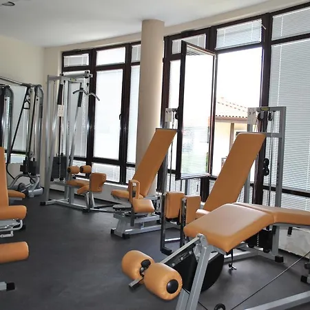 Hotel Monicspaclub Wellness In Bayview Villas